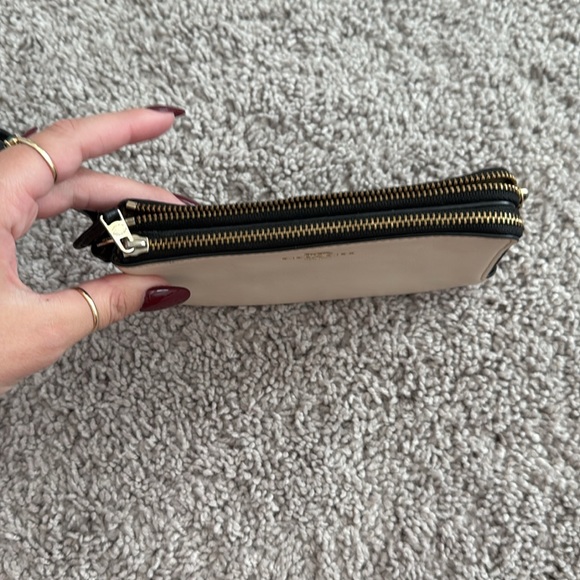Coach Wristlet Wallet Two Tone - Picture 3 of 4